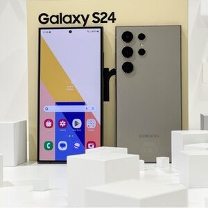 Samsung s24 Ultra *PRICE NEGOTIABLE*